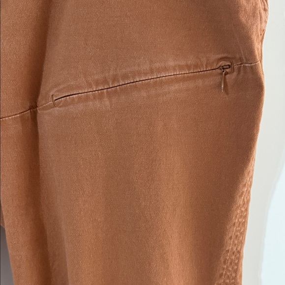 Duluth Trading Co Brown Cargo Pants - Picture 3 of 4